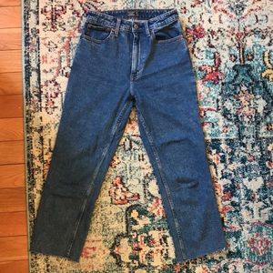 Abercrombie High Rise Straight Leg Jean